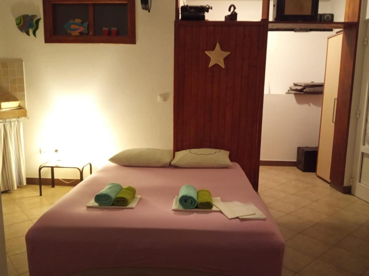 Apartments Bocin Rosso Hvar Town Luaran gambar