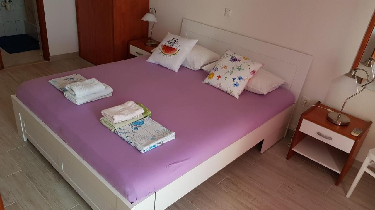 Apartments Bocin Rosso Hvar Town Luaran gambar