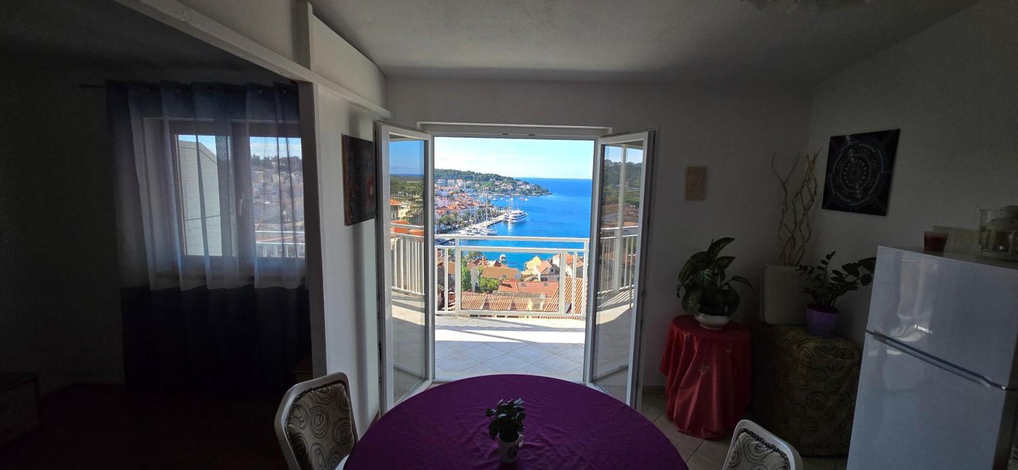 Apartments Bocin Rosso Hvar Town Luaran gambar