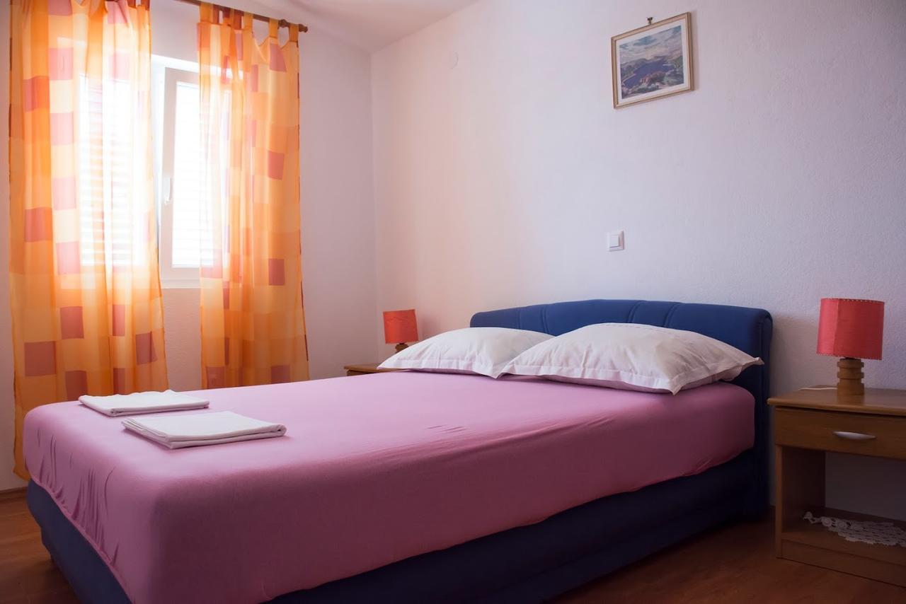 Apartments Bocin Rosso Hvar Town Luaran gambar