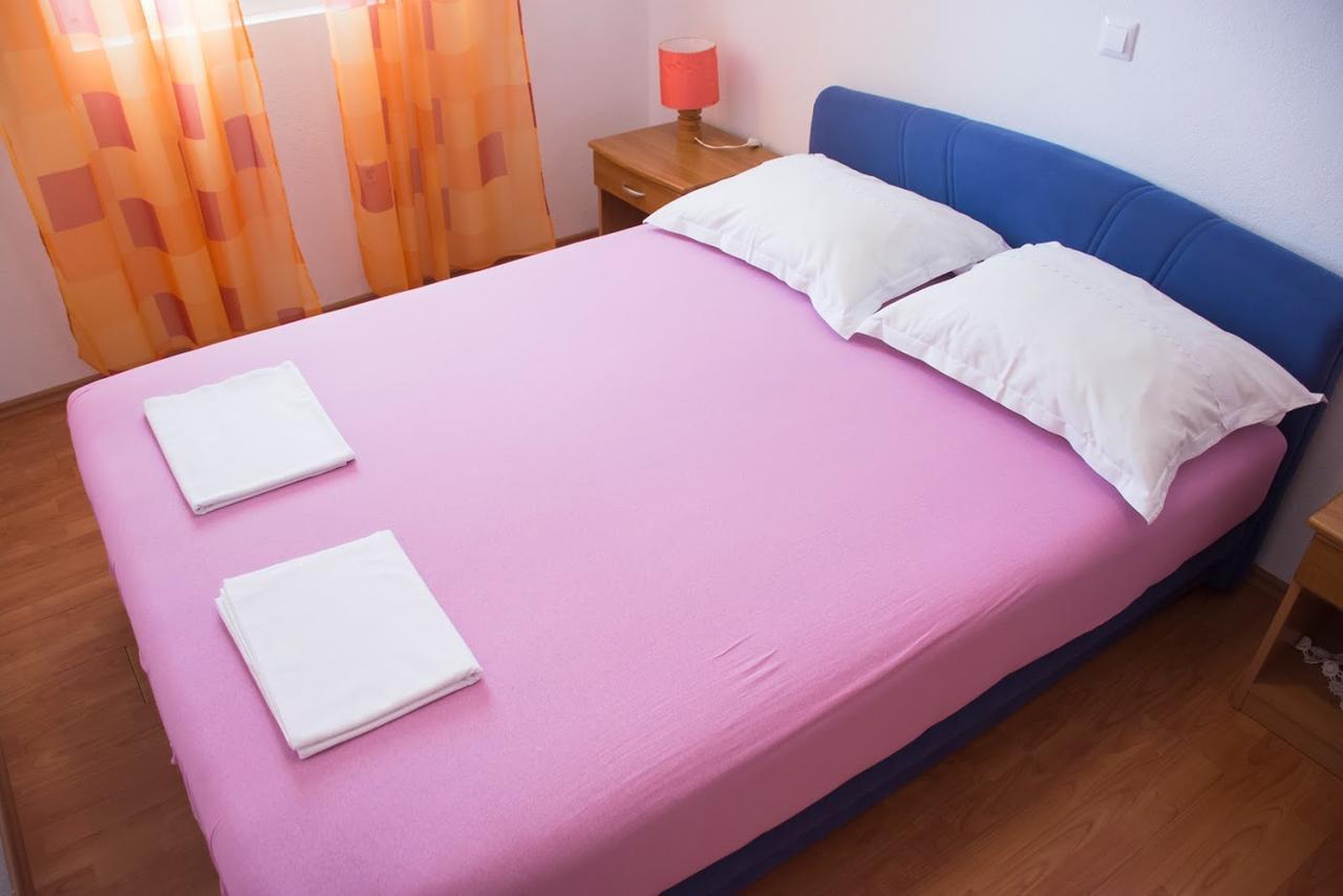 Apartments Bocin Rosso Hvar Town Luaran gambar